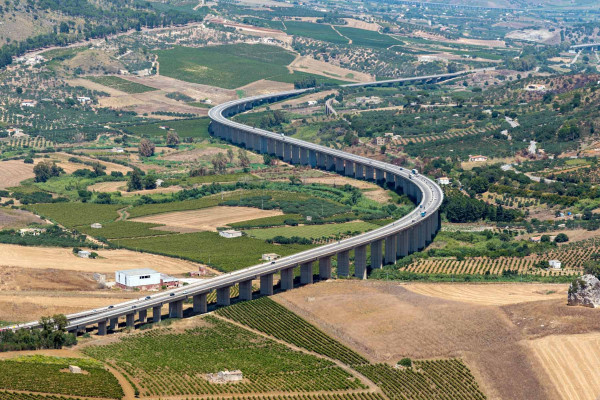 Estudios geológicos · Ingenieros Geotécnicos y Geofísicos Calaf